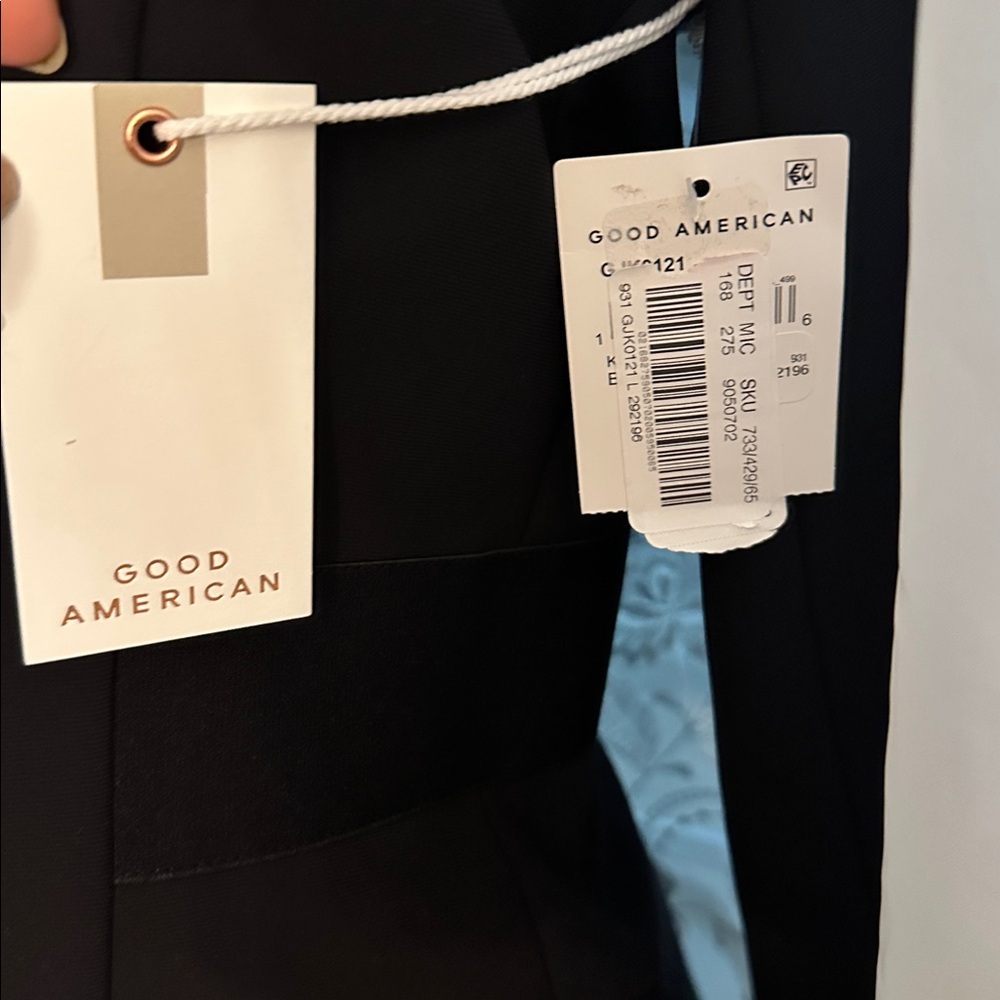 Good American basic Black Blazer - Picture 8 of 8